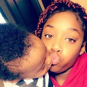 Meet your Posher, Kay